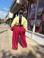 Pantalón color vino