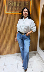 Pantalón jean con cinturón