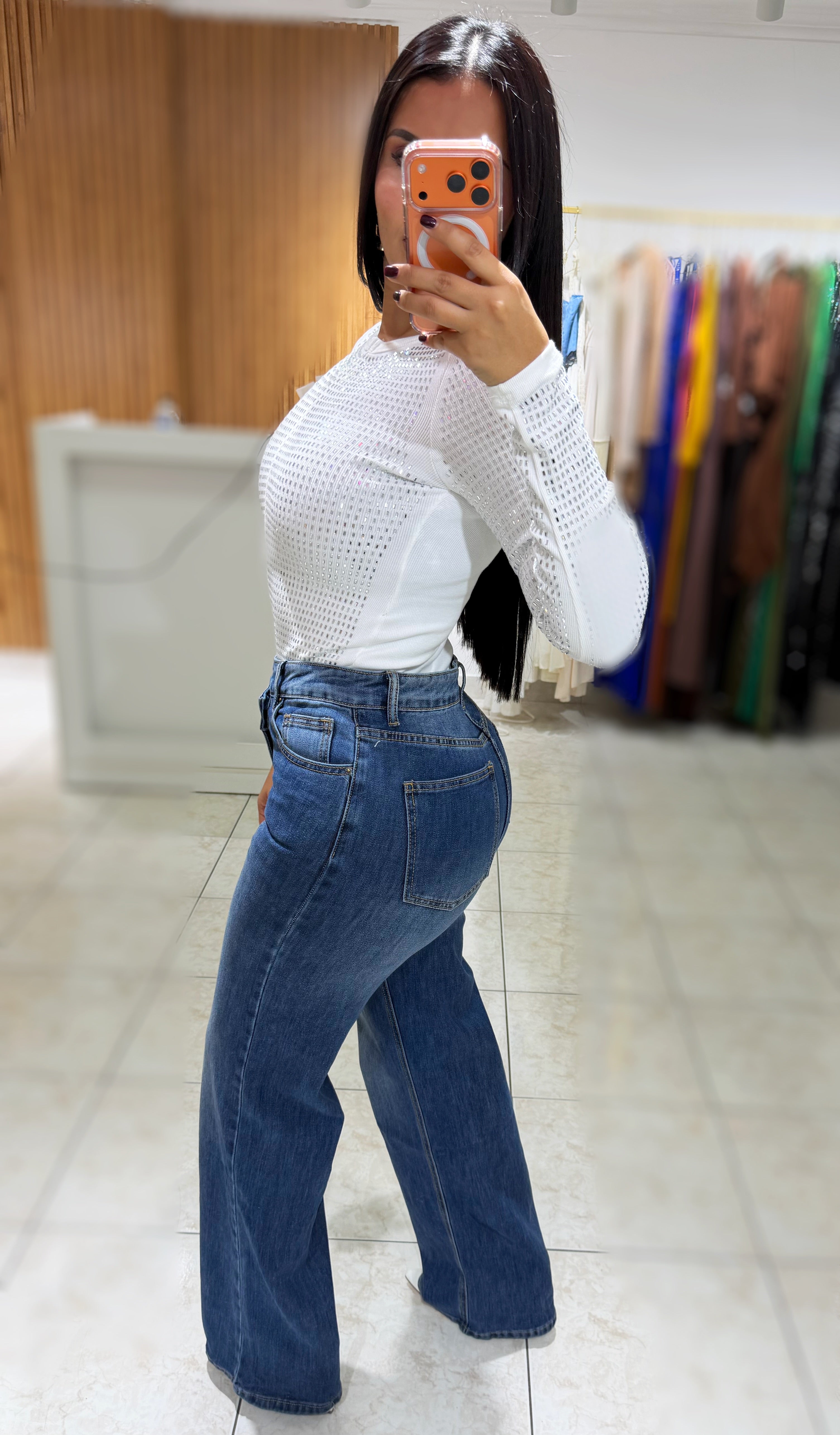 Pantalón jean oscuro