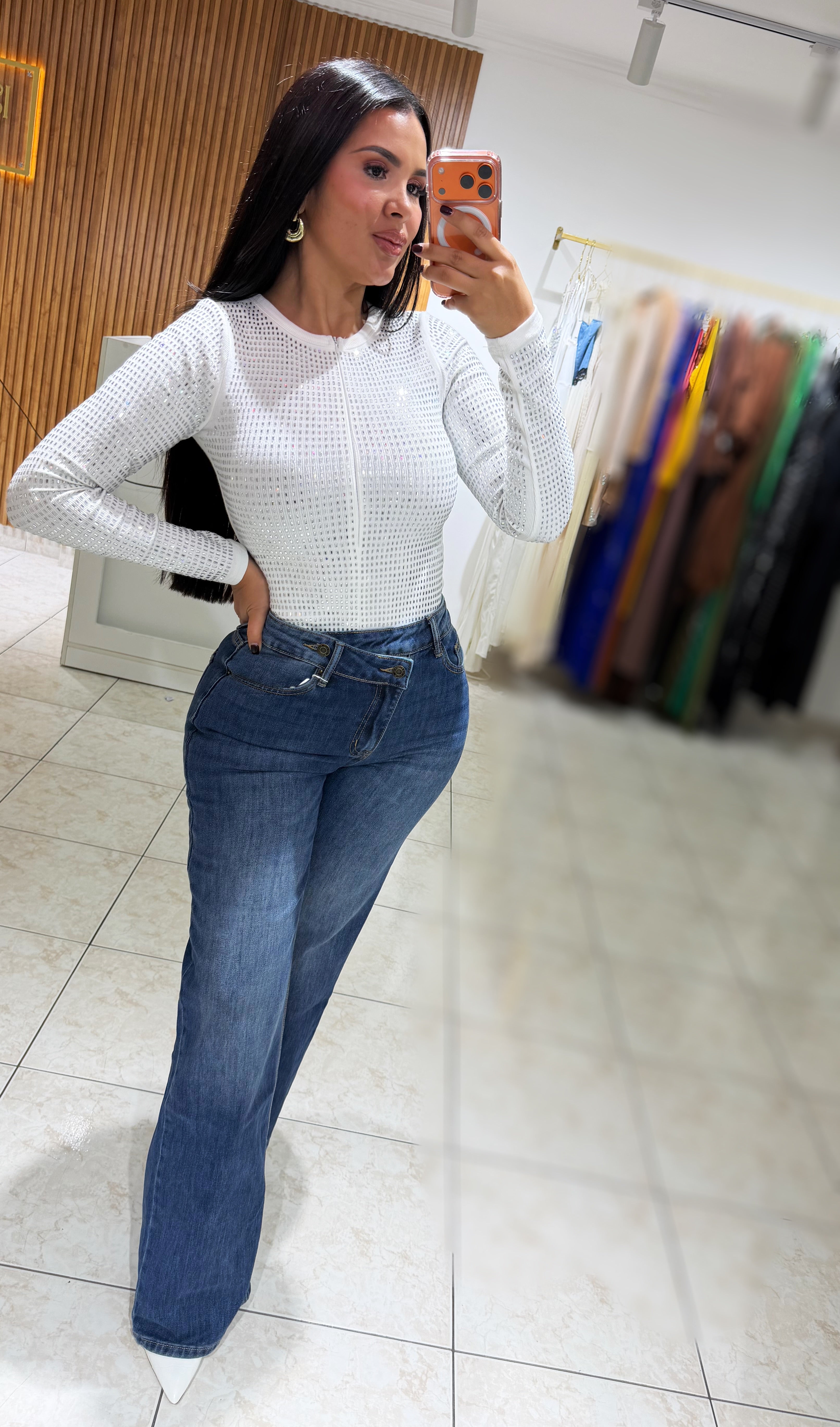 Pantalón jean oscuro